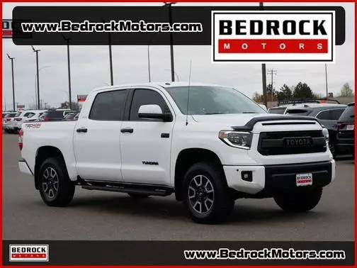 2017 Toyota Tundra Limited 4WD photo