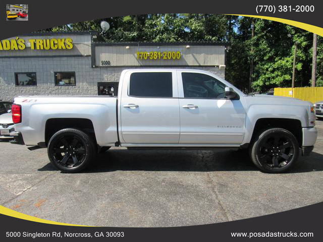 2017 Chevrolet Silverado 1500 LT 4WD photo