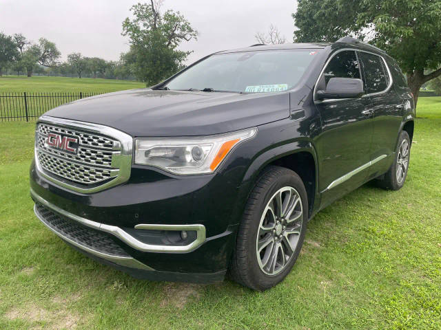 2017 GMC Acadia Denali FWD photo