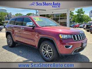 2017 Jeep Grand Cherokee Limited 4WD photo