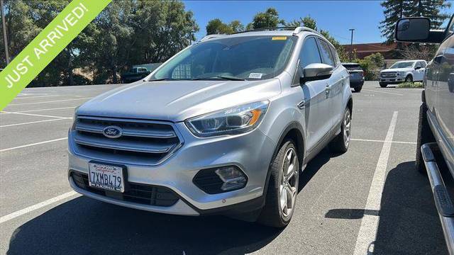 2017 Ford Escape Titanium 4WD photo