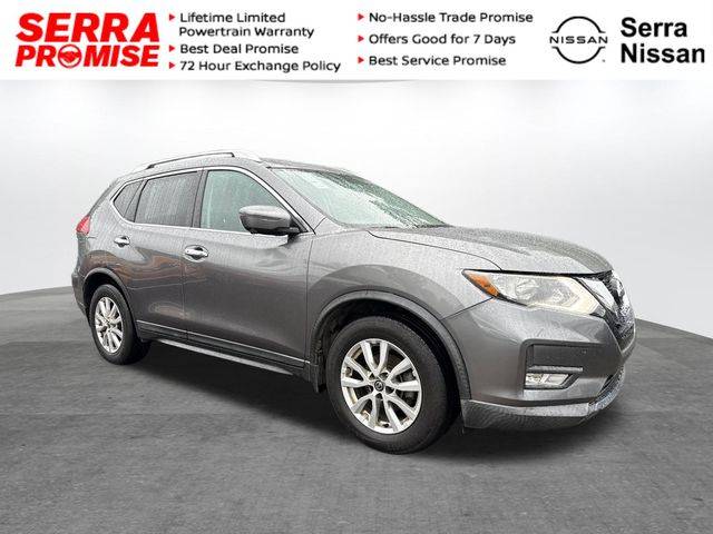 2017 Nissan Rogue SV FWD photo