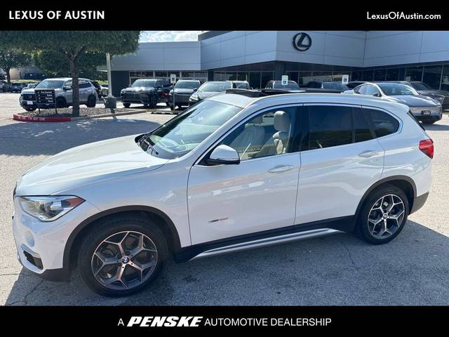 2017 BMW X1 xDrive28i AWD photo