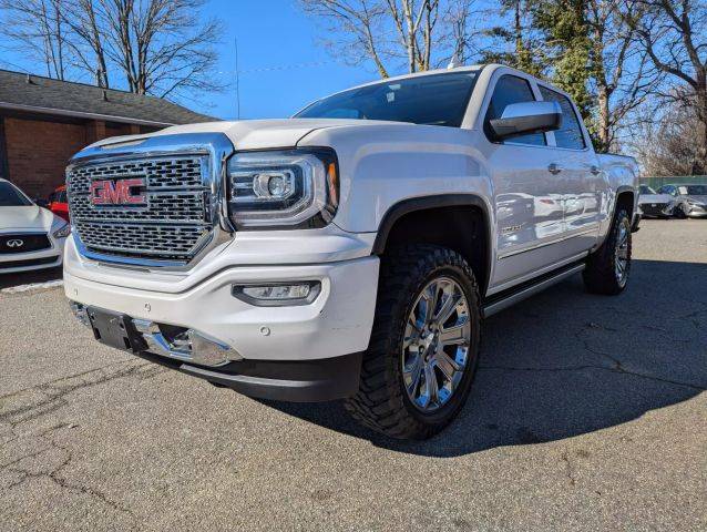 2017 GMC Sierra 1500 Denali 4WD photo