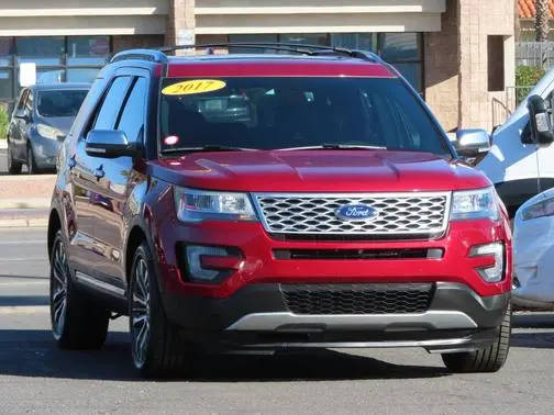 2017 Ford Explorer Platinum 4WD photo