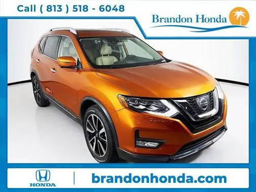 2017 Nissan Rogue SL FWD photo