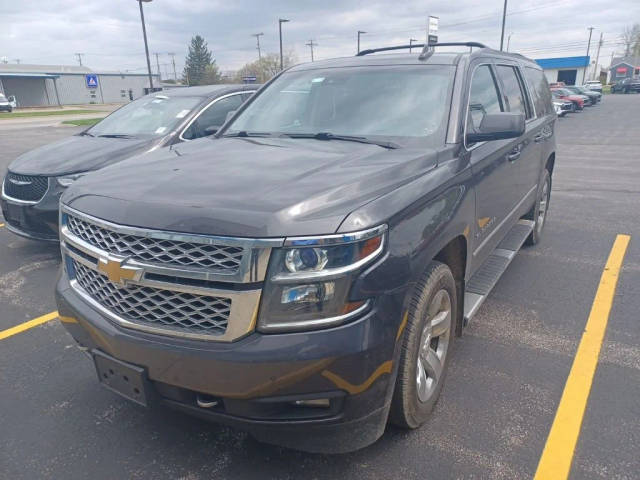 2017 Chevrolet Suburban LT 4WD photo