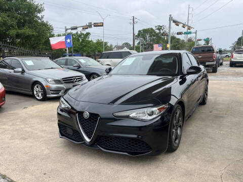 2017 Alfa Romeo Giulia RWD photo