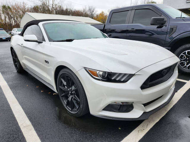 2017 Ford Mustang GT Premium RWD photo