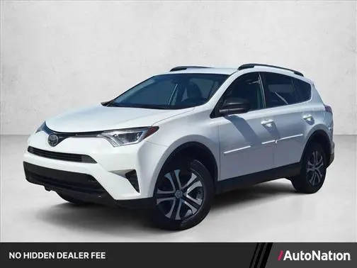 2017 Toyota RAV4 LE FWD photo