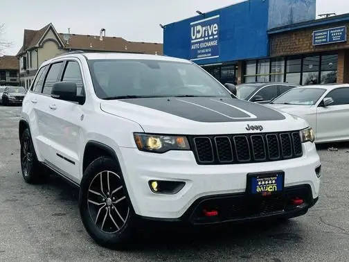 2017 Jeep Grand Cherokee Trailhawk 4WD photo