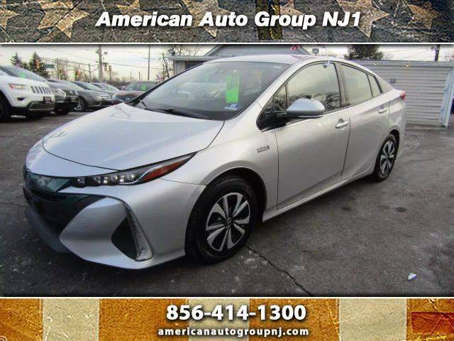2017 Toyota Prius Prime Plus FWD photo