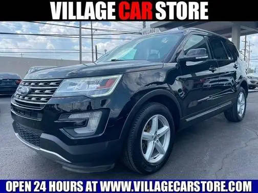 2017 Ford Explorer XLT 4WD photo