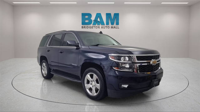 2017 Chevrolet Tahoe LT 4WD photo