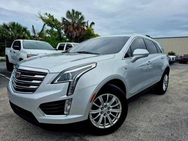 2017 Cadillac XT5 FWD FWD photo