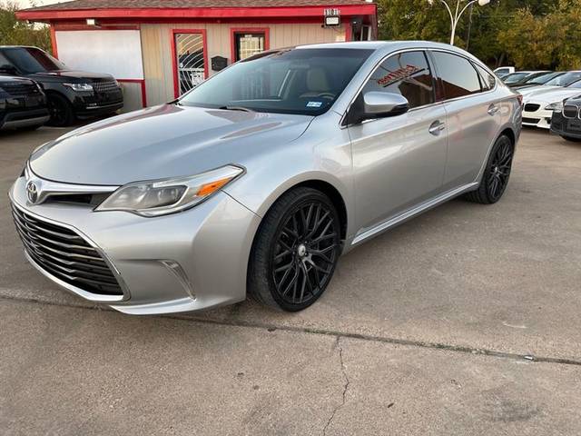 2016 Toyota Avalon XLE FWD photo
