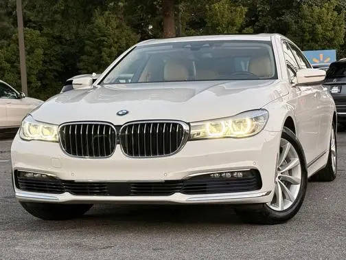 2016 BMW 7 Series 740i RWD photo