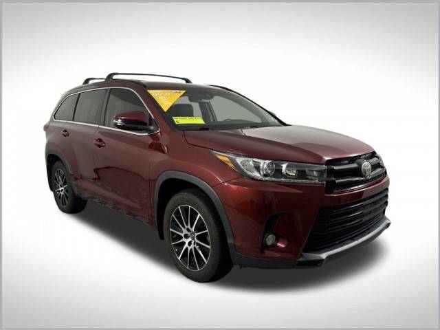 2017 Toyota Highlander SE AWD photo