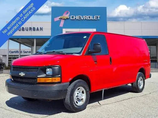 2017 Chevrolet Express Cargo  RWD photo