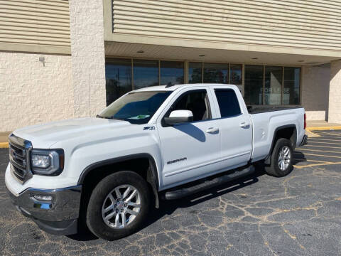2017 GMC Sierra 1500 SLE 4WD photo