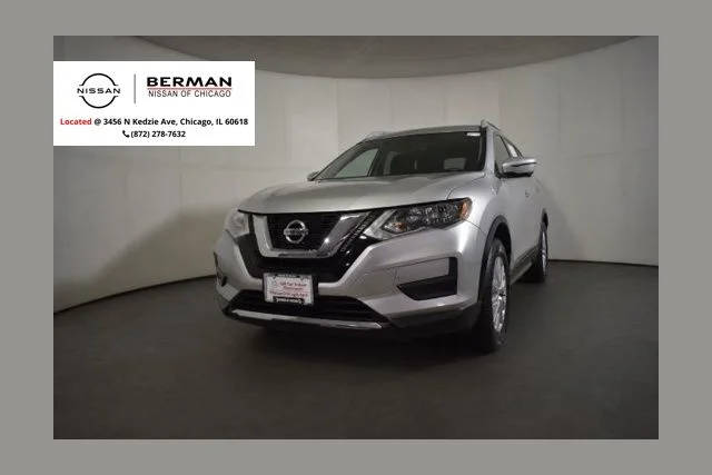 2017 Nissan Rogue SV AWD photo