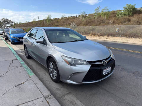 2015 Toyota Camry SE FWD photo