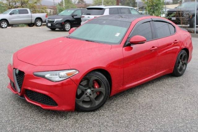 2017 Alfa Romeo Giulia RWD photo