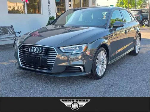2017 Audi A3 e-tron Premium FWD photo