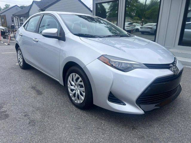 2017 Toyota Corolla LE FWD photo