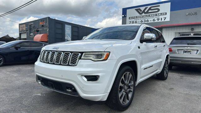 2017 Jeep Grand Cherokee Overland RWD photo