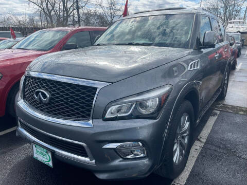 2017 Infiniti QX80  4WD photo