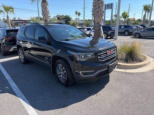 2017 GMC Acadia SLE AWD photo