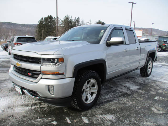 2017 Chevrolet Silverado 1500 LT 4WD photo