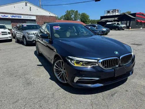 2017 BMW 5 Series 530i xDrive AWD photo