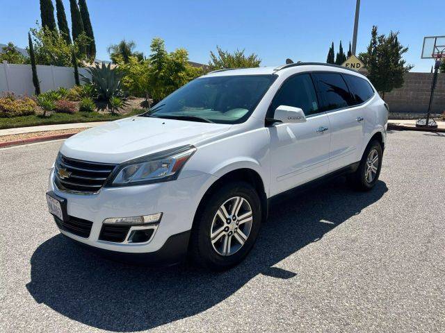 2017 Chevrolet Traverse LT FWD photo