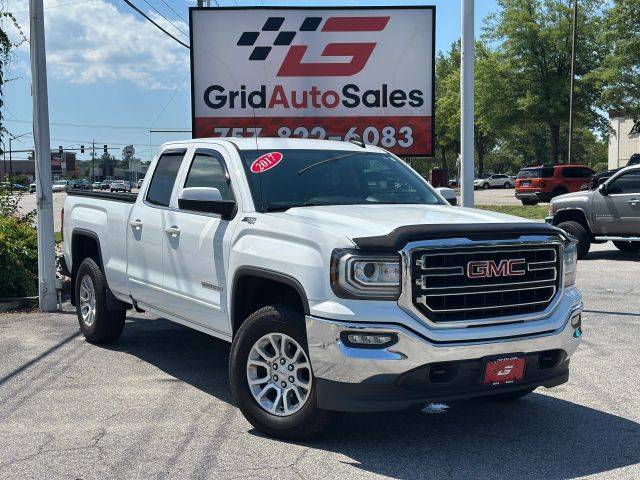 2017 GMC Sierra 1500 SLE 4WD photo
