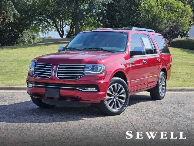 2017 Lincoln Navigator Select RWD photo