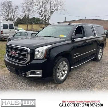 2017 GMC Yukon XL SLT 4WD photo
