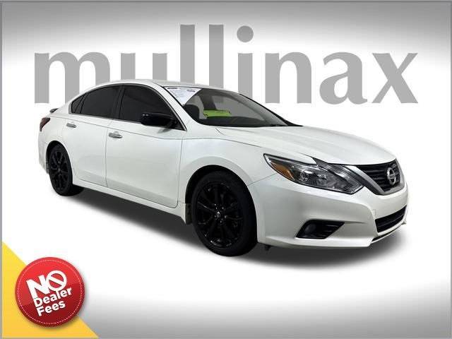 2017 Nissan Altima 2.5 SR FWD photo