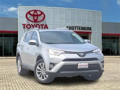 2017 Toyota RAV4 Limited FWD photo