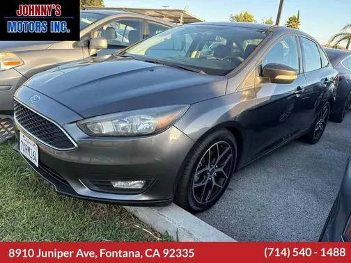 2017 Ford Focus SEL FWD photo