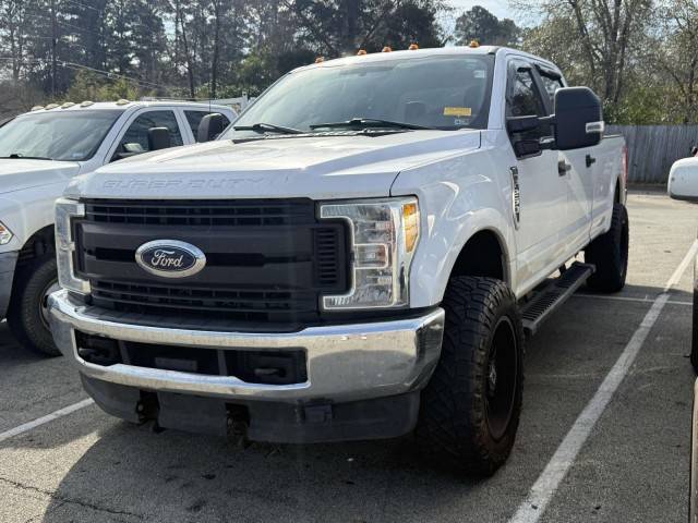 2017 Ford F-250 Super Duty XL 4WD photo