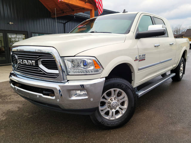 2017 Ram 3500 Laramie 4WD photo