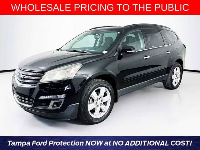 2017 Chevrolet Traverse LT FWD photo