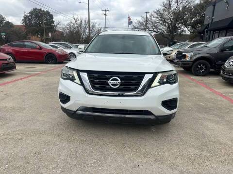 2017 Nissan Pathfinder S FWD photo