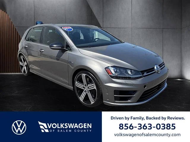 2017 Volkswagen Golf R AWD photo