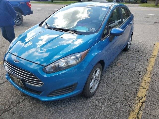 2017 Ford Fiesta SE FWD photo