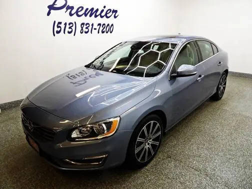 2017 Volvo S60 Inscription AWD photo