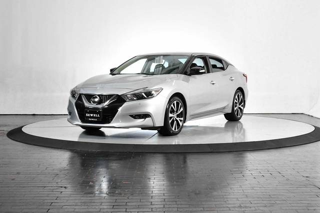2017 Nissan Maxima SV FWD photo