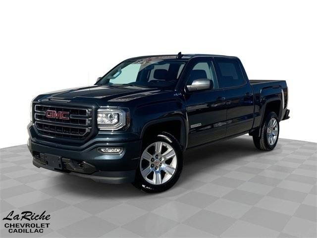 2017 GMC Sierra 1500 SLE 4WD photo